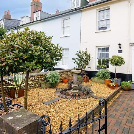 Beautiful Georgian Home In The Heart Of Chichester Esterno foto